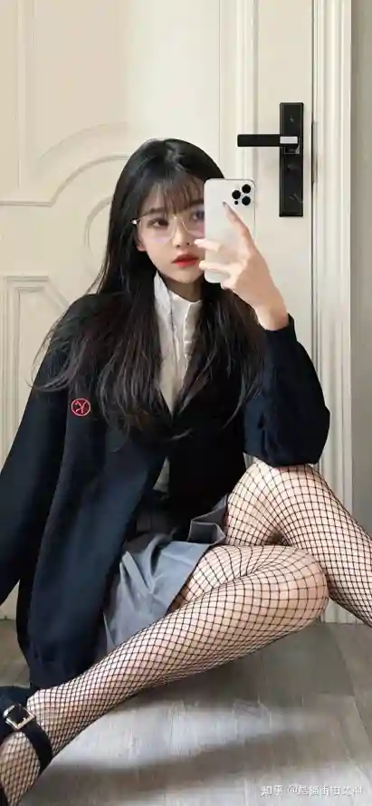 在线播放无码成动漫视频_女邻居丰满的奶水完整版_亚洲五月综合缴情在线观看