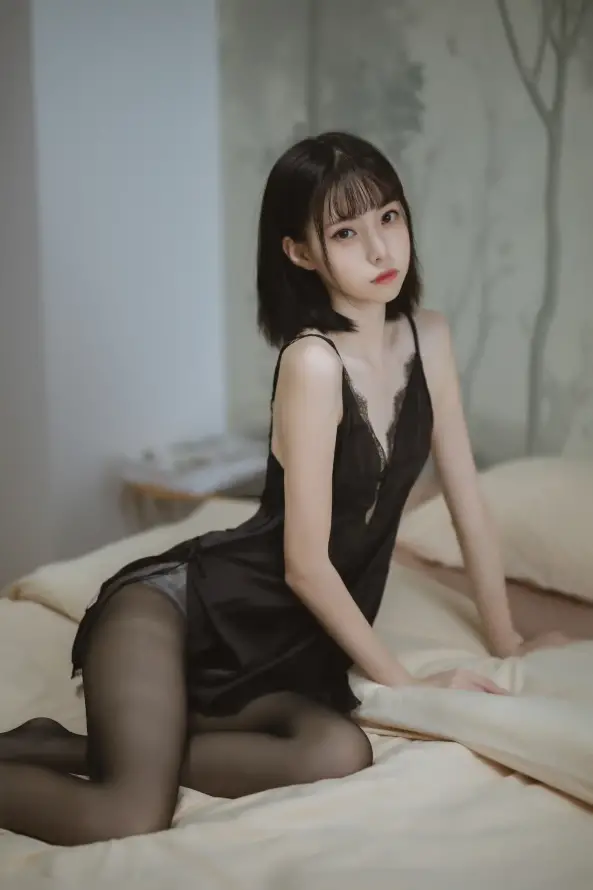 在线播放无码成动漫视频_女邻居丰满的奶水完整版_亚洲五月综合缴情在线观看
