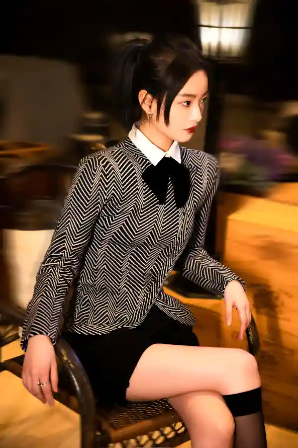在线播放无码成动漫视频_女邻居丰满的奶水完整版_亚洲五月综合缴情在线观看