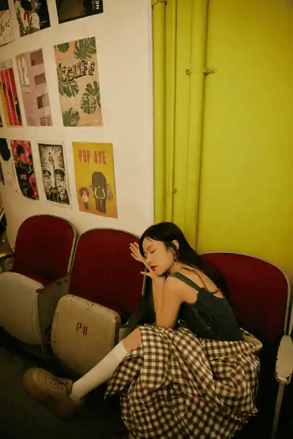 在线播放无码成动漫视频_女邻居丰满的奶水完整版_亚洲五月综合缴情在线观看