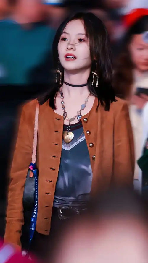 在线播放无码成动漫视频_女邻居丰满的奶水完整版_亚洲五月综合缴情在线观看