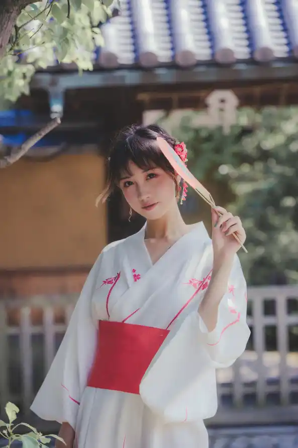 在线播放无码成动漫视频_女邻居丰满的奶水完整版_亚洲五月综合缴情在线观看